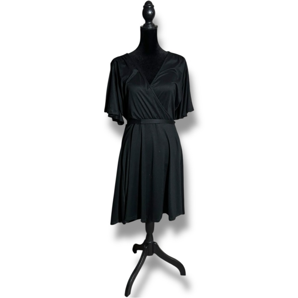Velvet Torch Black Short Flutter Bell Sleeve Wrap Style V-Neck Midi Dress - Picture 2 of 16